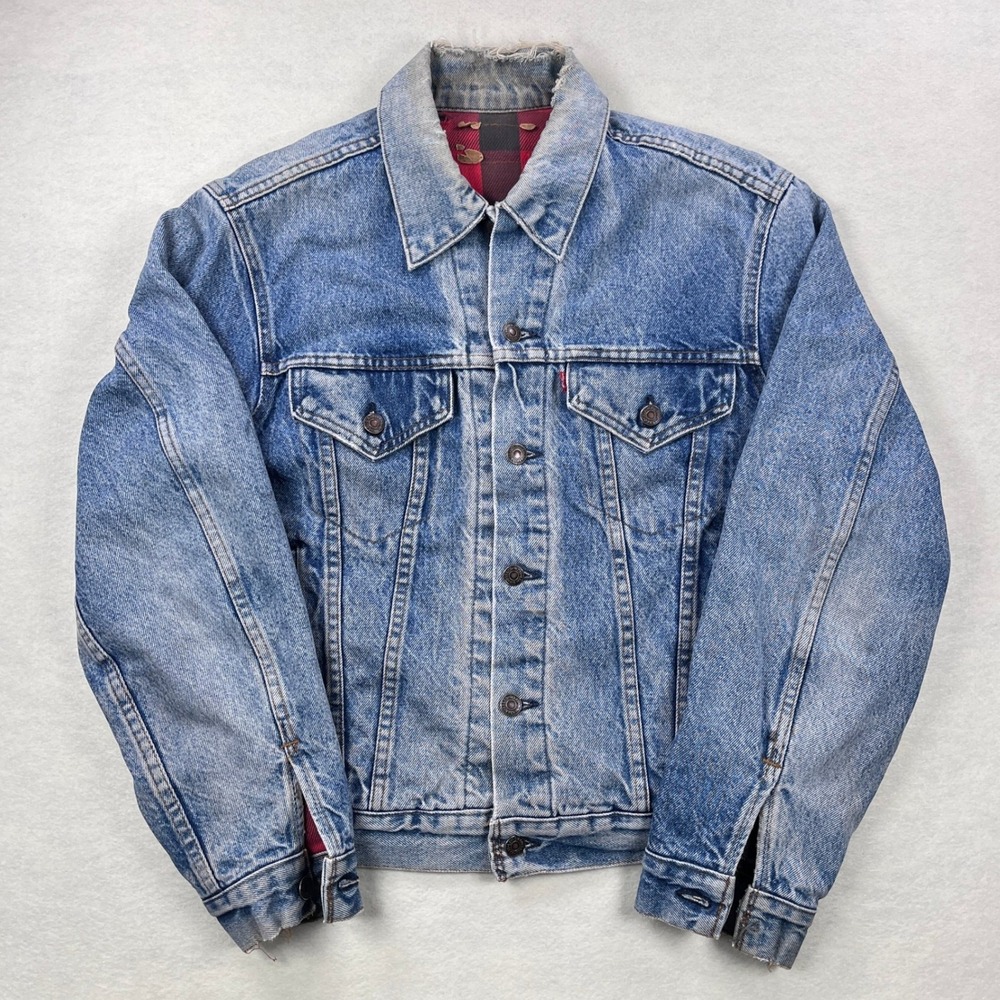 Vintage 80s Levis Trucker Jacket Mens Light Wash Plaid Flannel Lined Blue